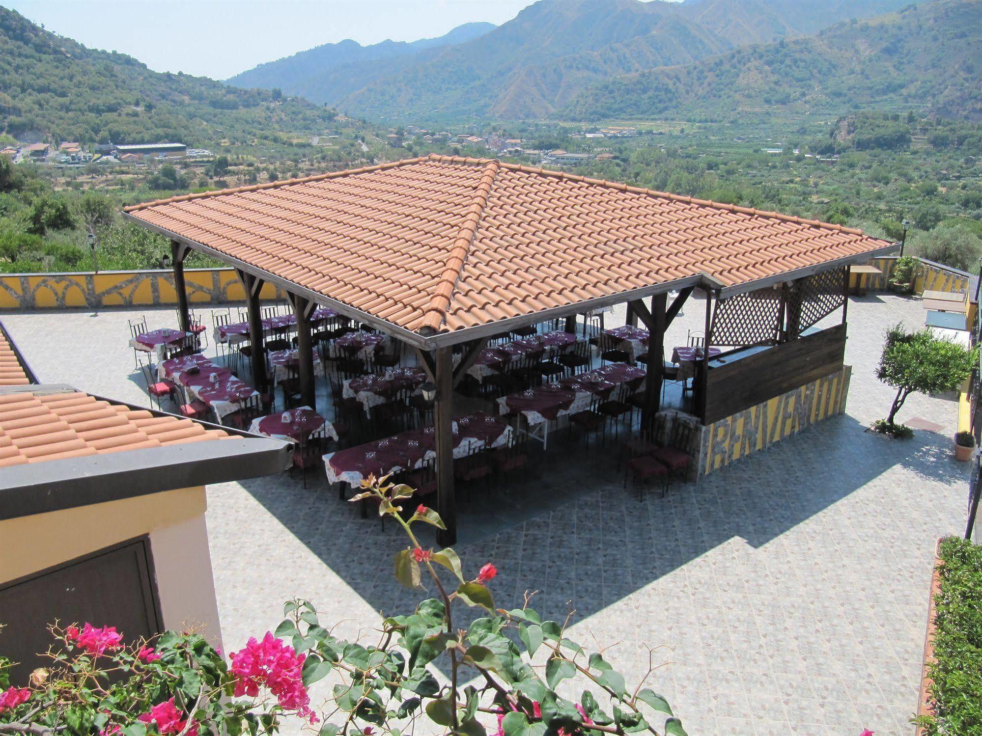 Agriturismo Ghiritina Francavilla di Sicilia Eksteriør billede